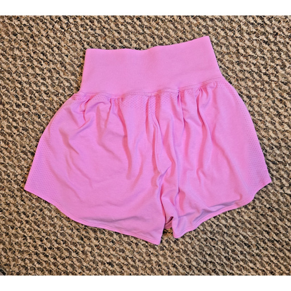 Gymshark Women’s Vital Seamless 2-in-1 Shorts Pink Size S Athletic Workout Gym - Picture 2 of 5